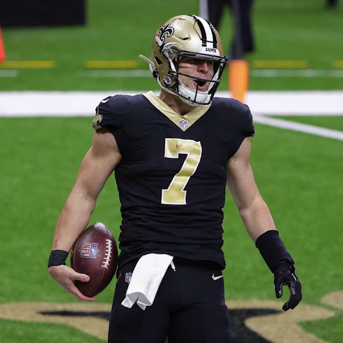 Taysom Hill scores first Touchdown as Saints Starter